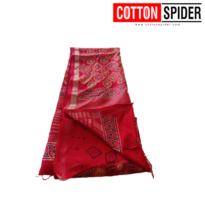Crepe Red Saree - Image 3