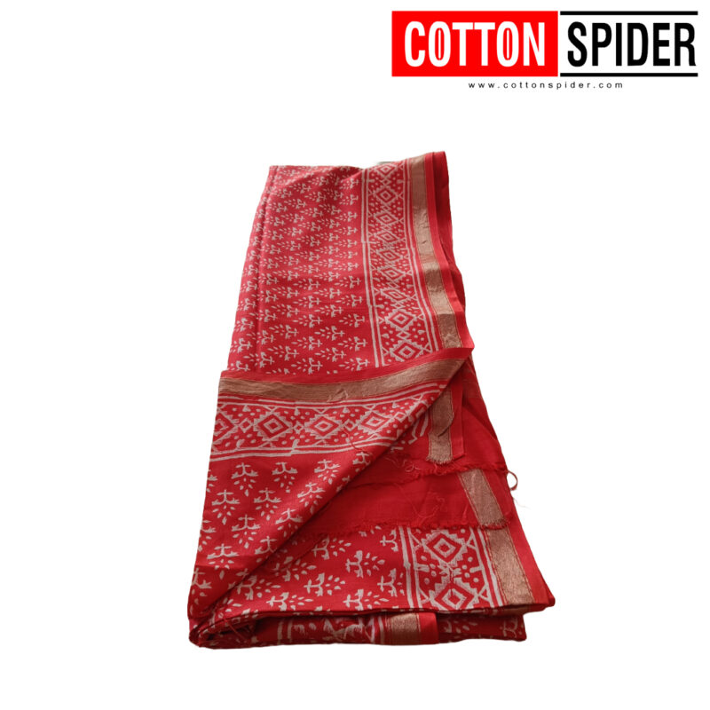 Crepe Red Saree - Image 3